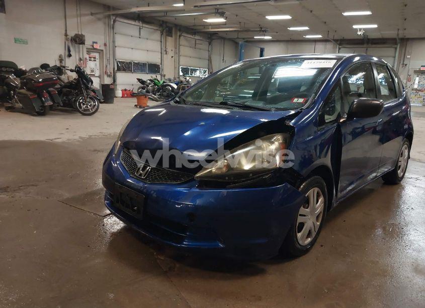 Photo 6 of 2010 Honda Fit (VIN JHMGE8G24AC021597)