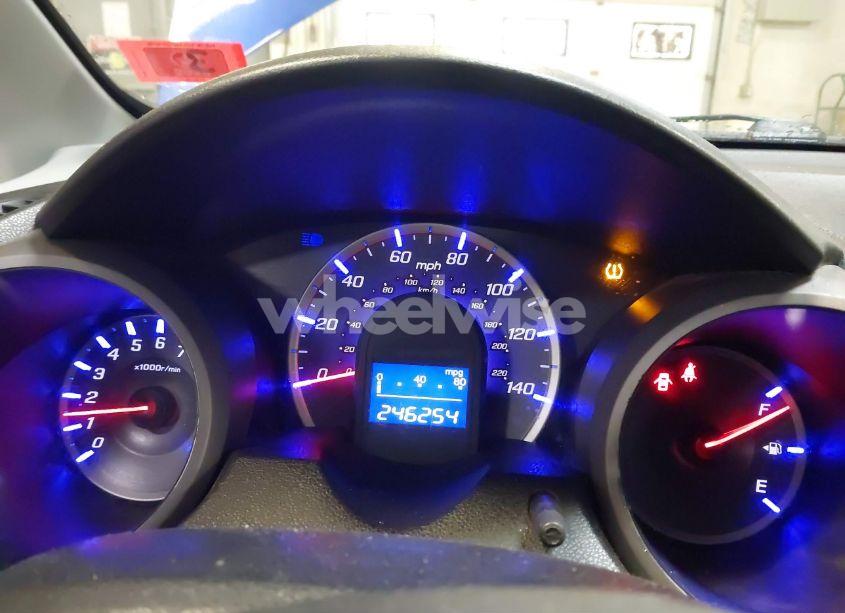 Photo 7 of 2010 Honda Fit (VIN JHMGE8G24AC021597)