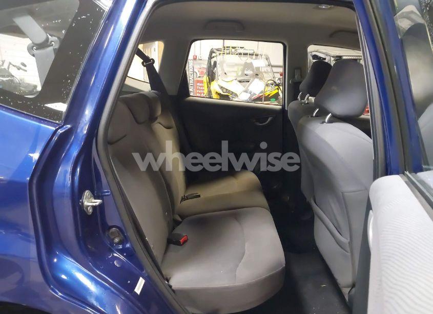 Photo 8 of 2010 Honda Fit (VIN JHMGE8G24AC021597)