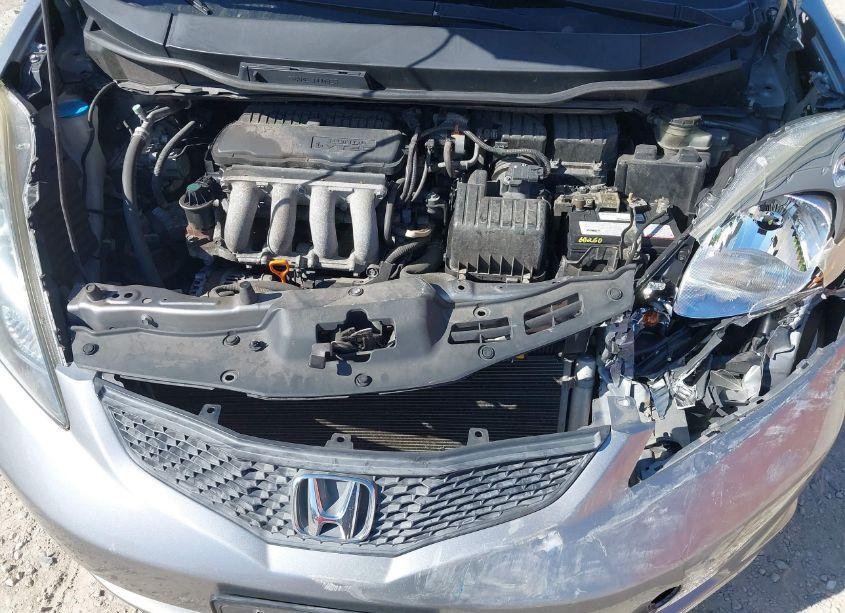 Photo 10 of 2010 Honda Fit (VIN JHMGE8G25AS001476)