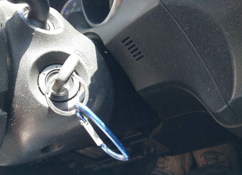 Photo 11 of 2010 Honda Fit (VIN JHMGE8G25AS001476)