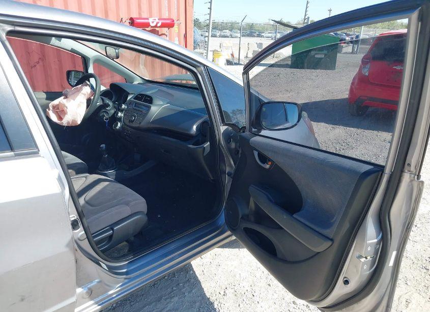 Photo 5 of 2010 Honda Fit (VIN JHMGE8G25AS001476)