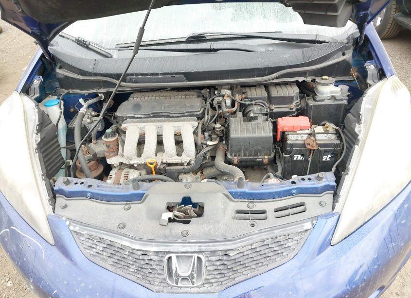 Photo 10 of 2010 Honda Fit (VIN JHMGE8G26AS008727)