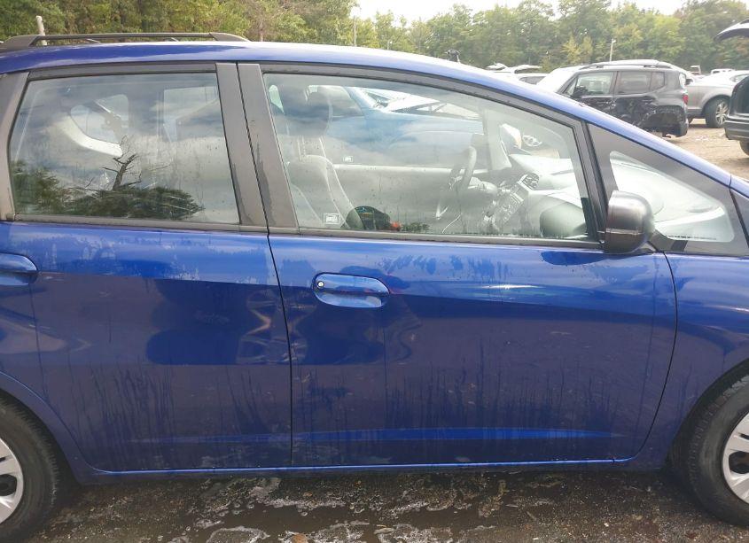 Photo 14 of 2010 Honda Fit (VIN JHMGE8G26AS008727)