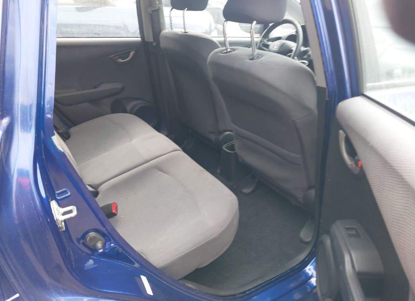 Photo 8 of 2010 Honda Fit (VIN JHMGE8G26AS008727)