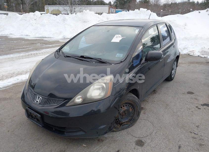 Photo 2 of 2010 Honda Fit (VIN JHMGE8G27AS000698)