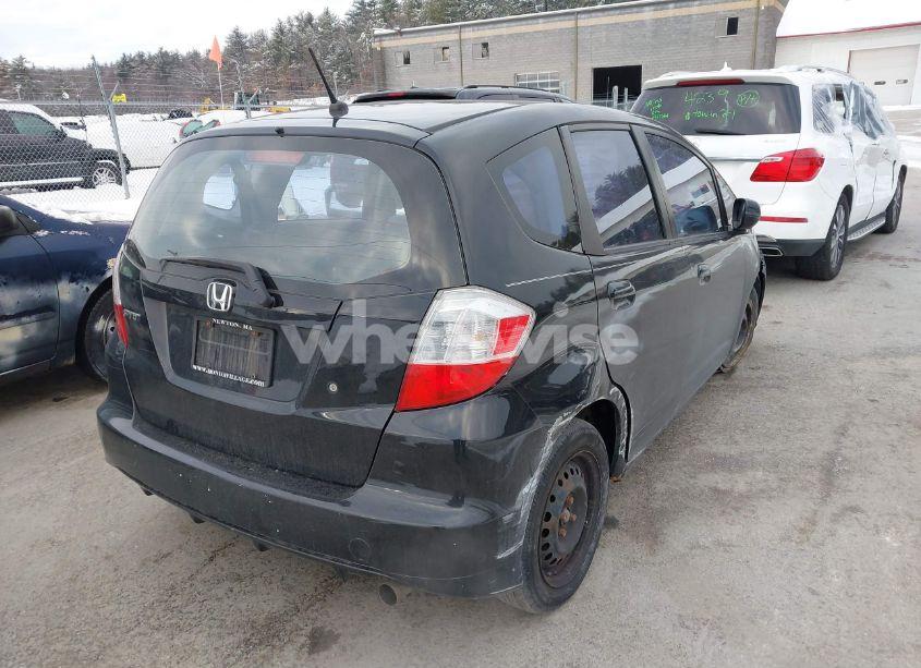 Photo 4 of 2010 Honda Fit (VIN JHMGE8G27AS000698)