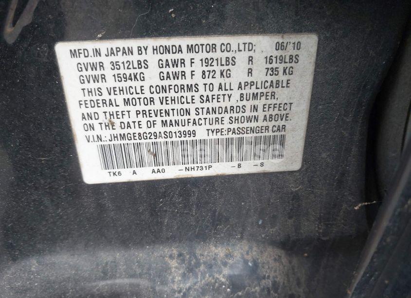 Photo 9 of 2010 Honda Fit (VIN JHMGE8G29AS013999)