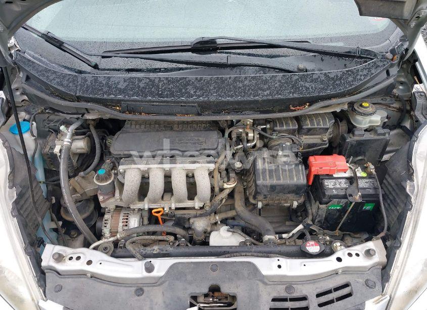 Photo 10 of 2011 Honda Fit (VIN JHMGE8G30BC016794)