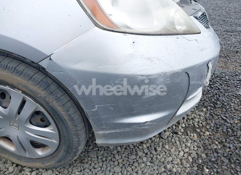 Photo 6 of 2011 Honda Fit (VIN JHMGE8G30BC016794)