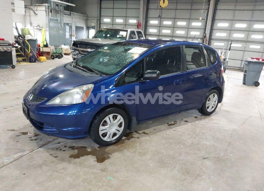 Photo 2 of 2011 Honda Fit (VIN JHMGE8G31BC016464)