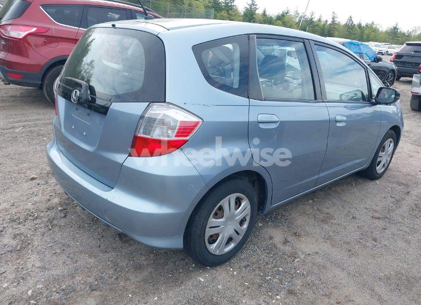 Photo 4 of 2011 Honda Fit (VIN JHMGE8G31BC021857)