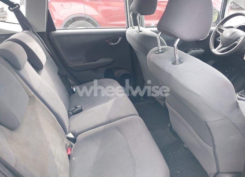 Photo 8 of 2011 Honda Fit (VIN JHMGE8G31BC021857)