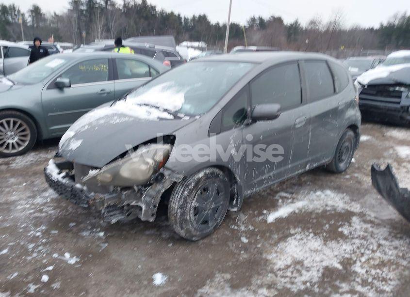 Photo 2 of 2012 Honda Fit (VIN JHMGE8G31CS004242)