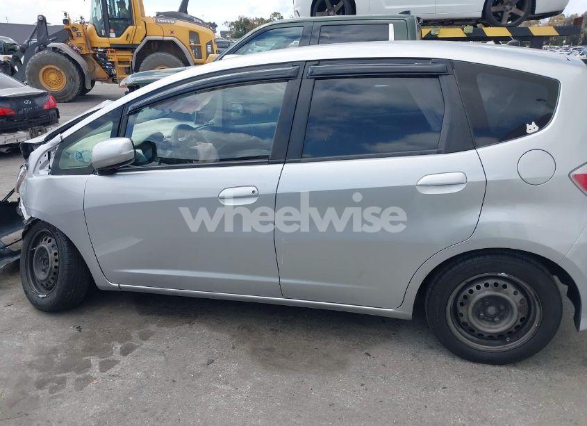 Photo 14 of 2013 Honda Fit (VIN JHMGE8G31DC029363)