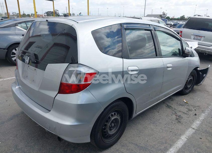 Photo 4 of 2013 Honda Fit (VIN JHMGE8G31DC029363)