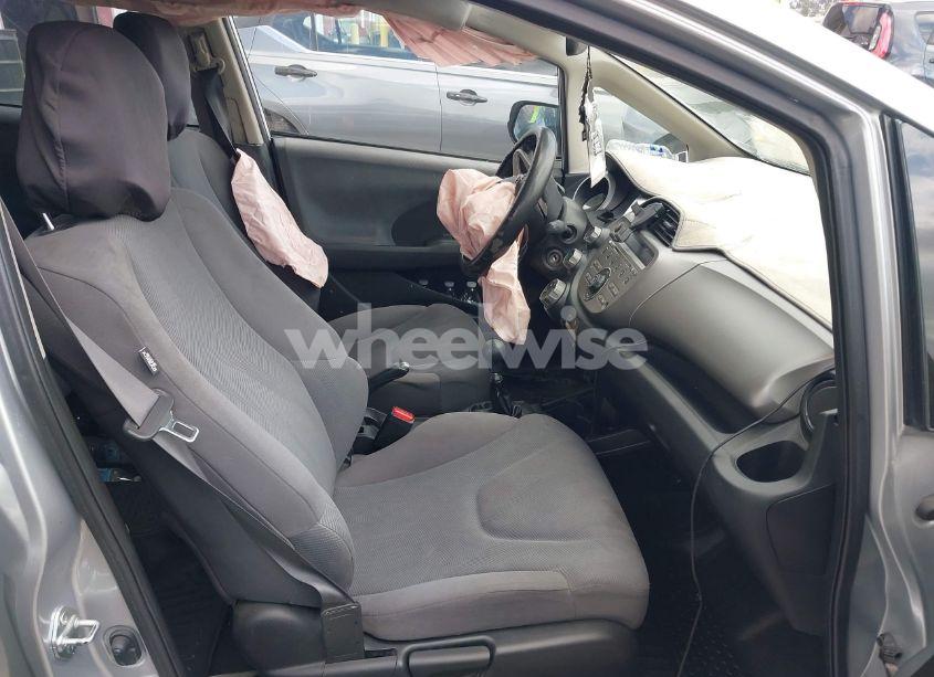 Photo 5 of 2013 Honda Fit (VIN JHMGE8G31DC029363)