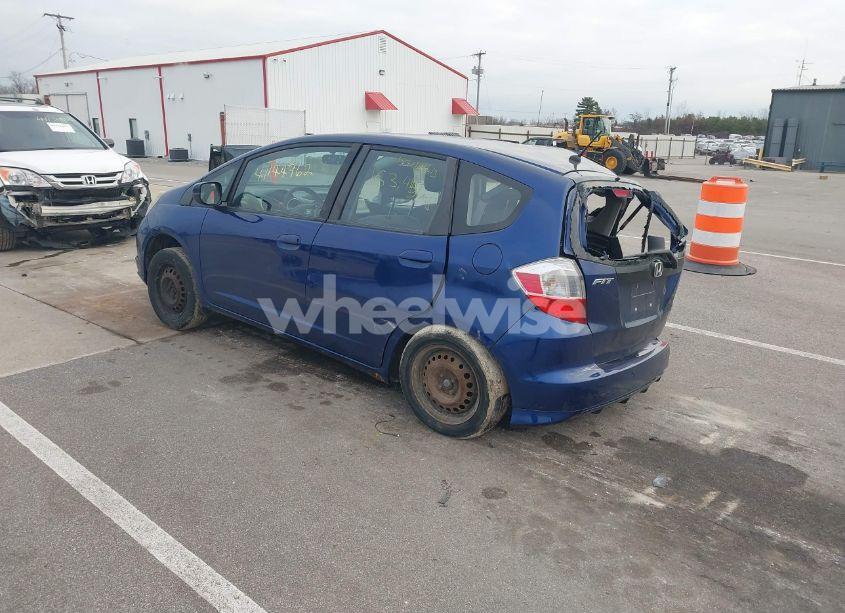 Photo 3 of 2012 Honda Fit BASE (M5) (VIN JHMGE8G33CC036975)