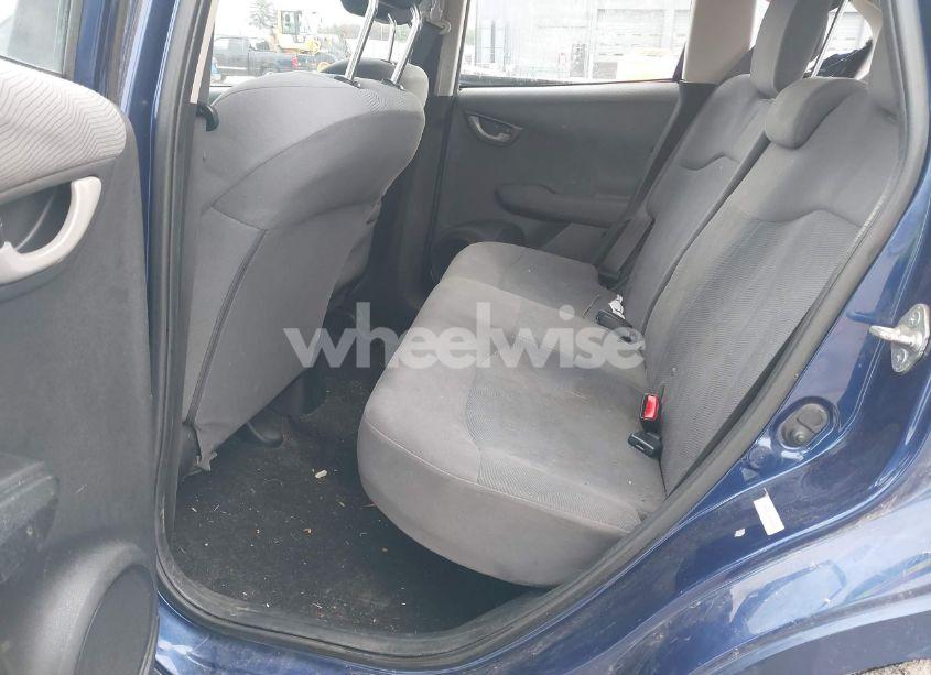 Photo 8 of 2012 Honda Fit BASE (M5) (VIN JHMGE8G33CC036975)