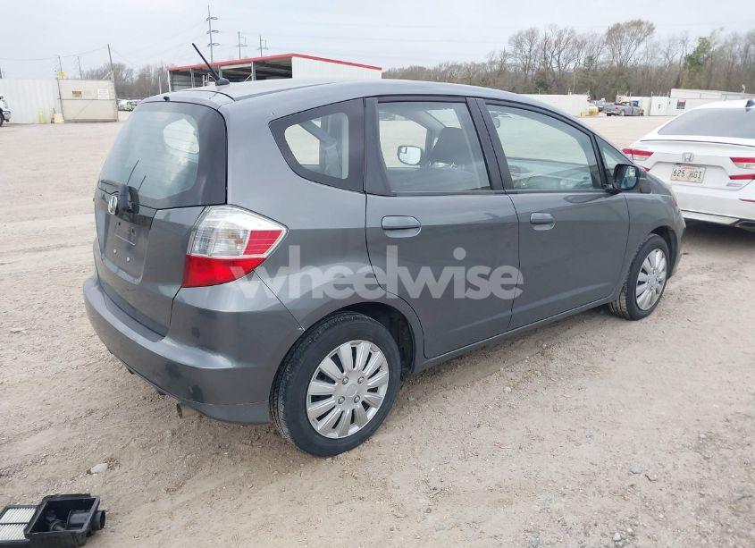 Photo 4 of 2013 Honda Fit (VIN JHMGE8G35DC025459)