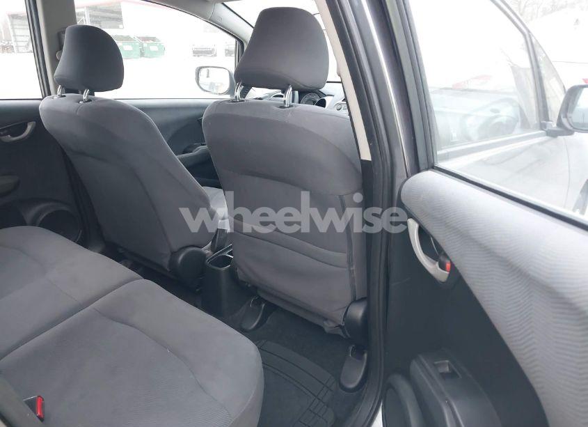 Photo 8 of 2013 Honda Fit (VIN JHMGE8G35DC025459)