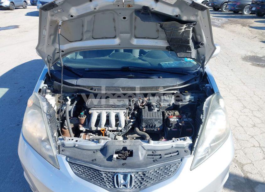 Photo 10 of 2012 Honda Fit (VIN JHMGE8G38CC019900)