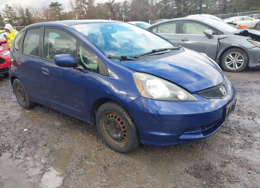2013 Honda Fit (VIN JHMGE8G39DC014898) main photo