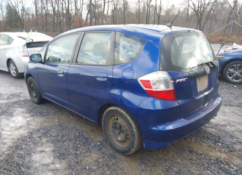 Photo 3 of 2013 Honda Fit (VIN JHMGE8G39DC014898)