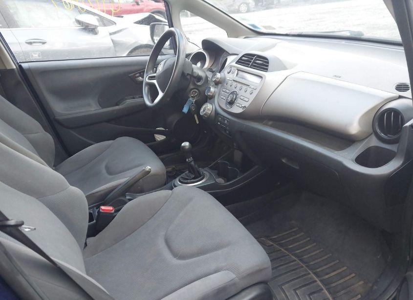 Photo 5 of 2013 Honda Fit (VIN JHMGE8G39DC014898)