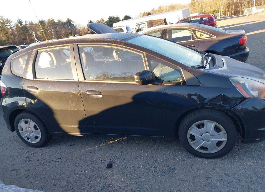 Photo 13 of 2013 Honda Fit (VIN JHMGE8G3XDC005000)