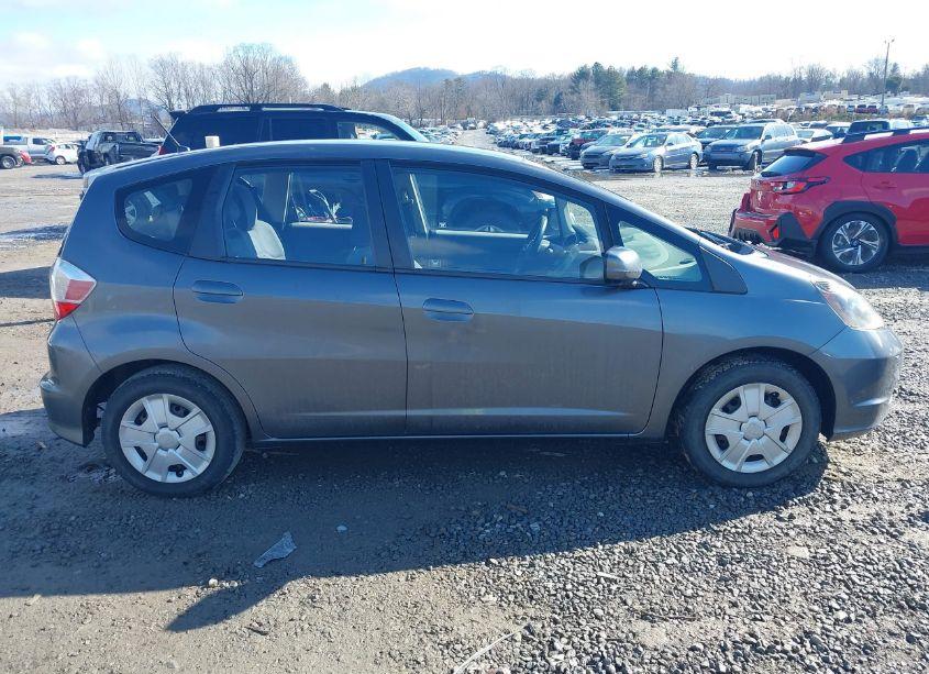 Photo 13 of 2013 Honda Fit (VIN JHMGE8G3XDC034173)