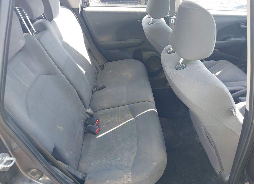 Photo 8 of 2013 Honda Fit (VIN JHMGE8G3XDC034173)