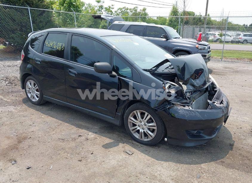 2010 Honda Fit SPORT (VIN JHMGE8G40AC013031) main photo