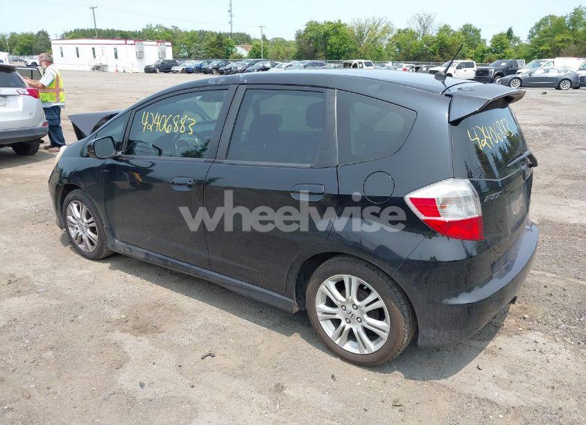 Photo 3 of 2010 Honda Fit SPORT (VIN JHMGE8G40AC013031)