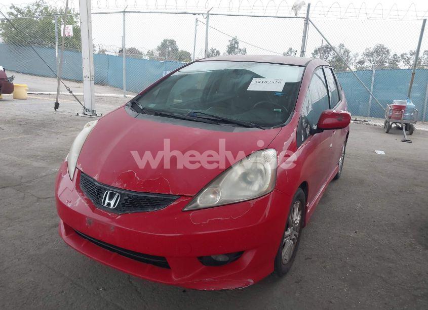 Photo 2 of 2010 Honda Fit SPORT (VIN JHMGE8G41AC019579)