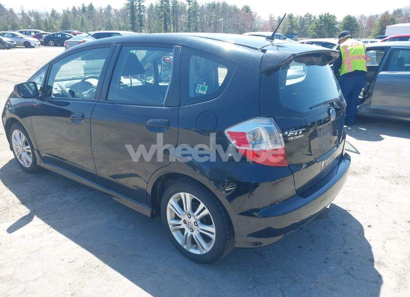 Photo 3 of 2010 Honda Fit SPORT (VIN JHMGE8G41AS017045)