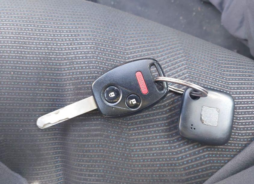 Photo 11 of 2010 Honda Fit SPORT (VIN JHMGE8G45AC040824)