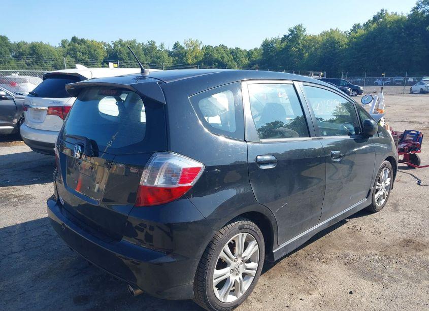 Photo 4 of 2010 Honda Fit SPORT (VIN JHMGE8G45AC040824)