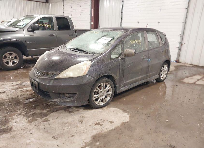 Photo 2 of 2010 Honda Fit SPORT (VIN JHMGE8G46AS001262)