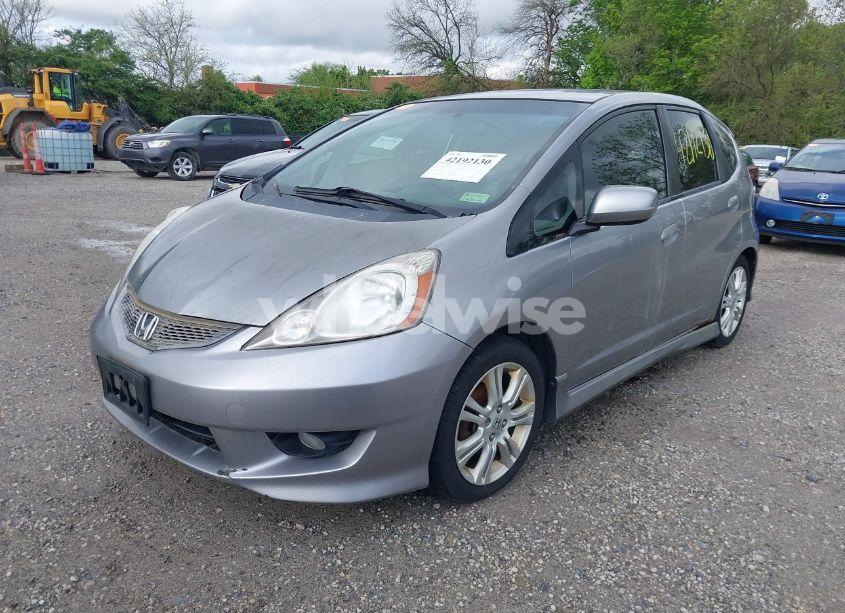 Photo 2 of 2010 Honda Fit SPORT (VIN JHMGE8G48AC020700)