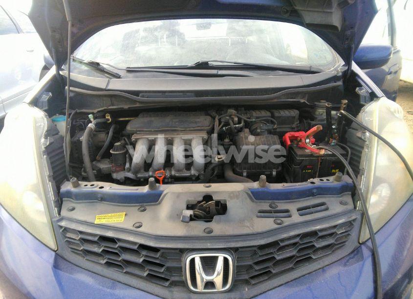 Photo 10 of 2013 Honda Fit SPORT (VIN JHMGE8G55DC053425)