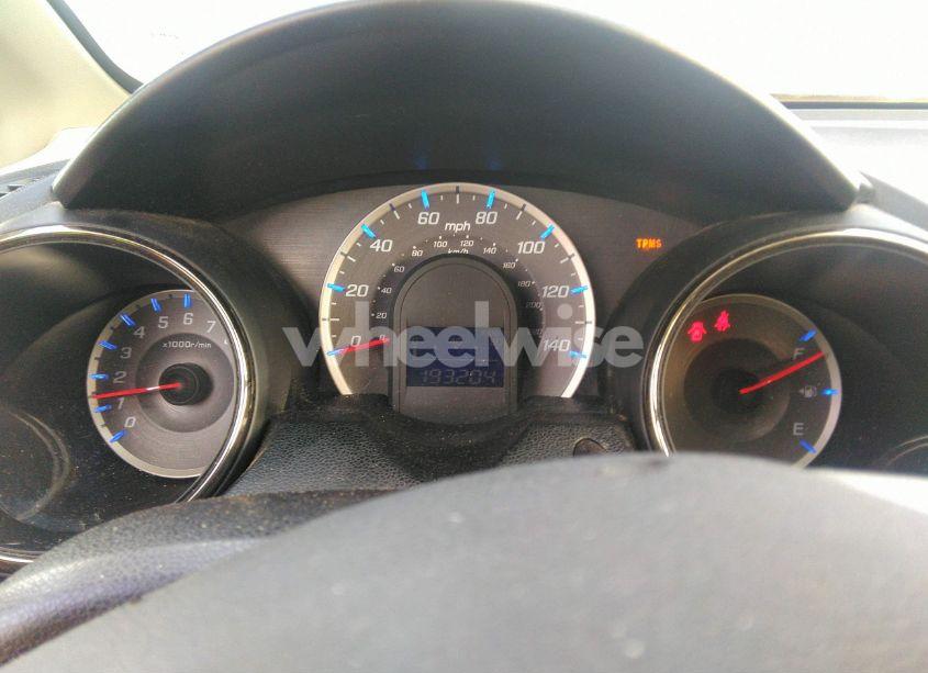 Photo 7 of 2013 Honda Fit SPORT (VIN JHMGE8G55DC053425)