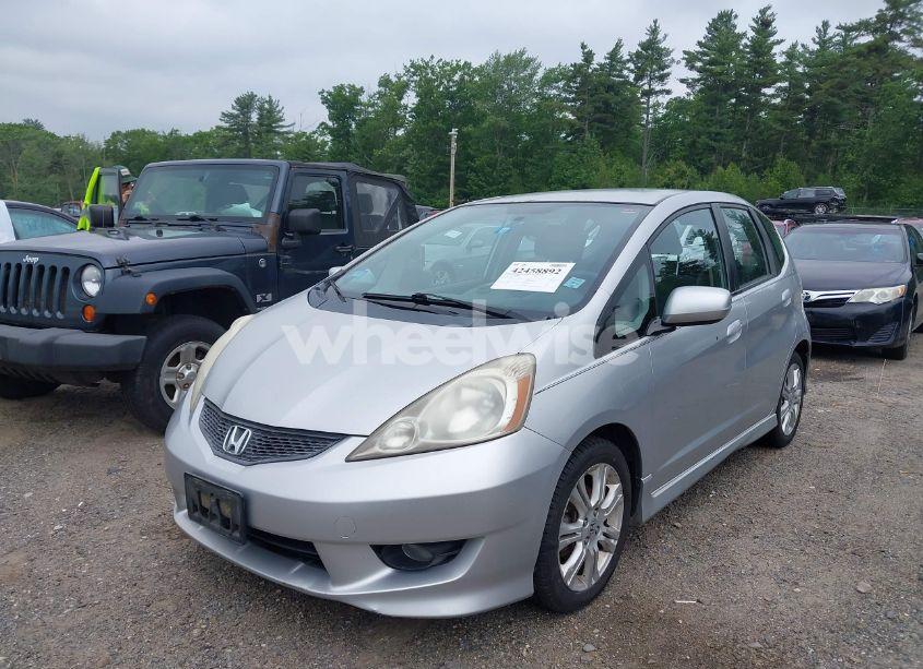 Photo 2 of 2011 Honda Fit SPORT (VIN JHMGE8G56BS006374)
