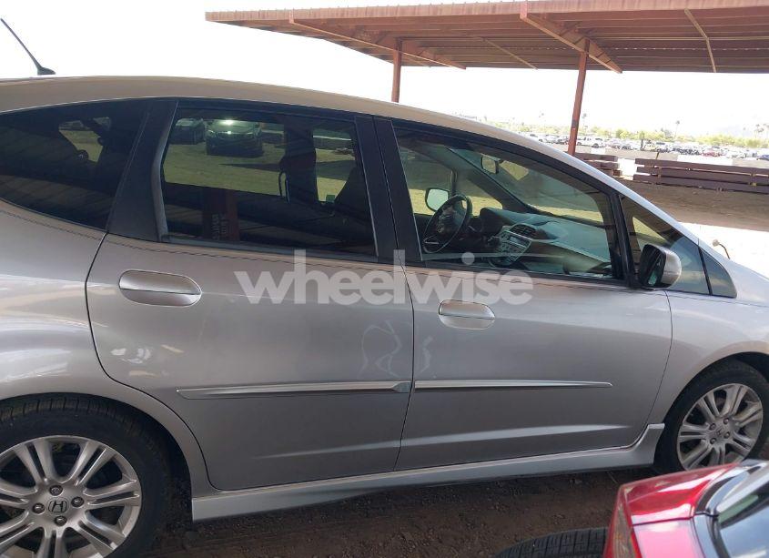 Photo 14 of 2011 Honda Fit SPORT (VIN JHMGE8G57BS001085)