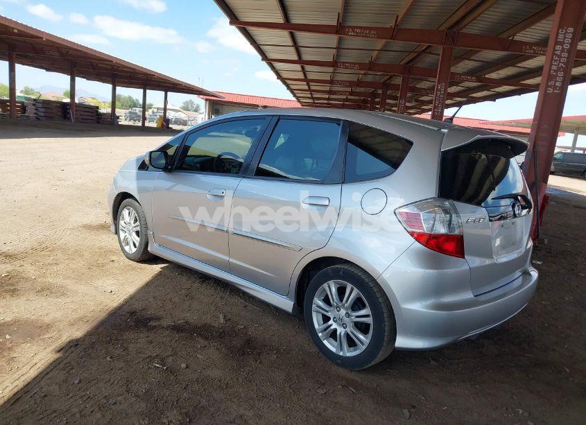 Photo 3 of 2011 Honda Fit SPORT (VIN JHMGE8G57BS001085)
