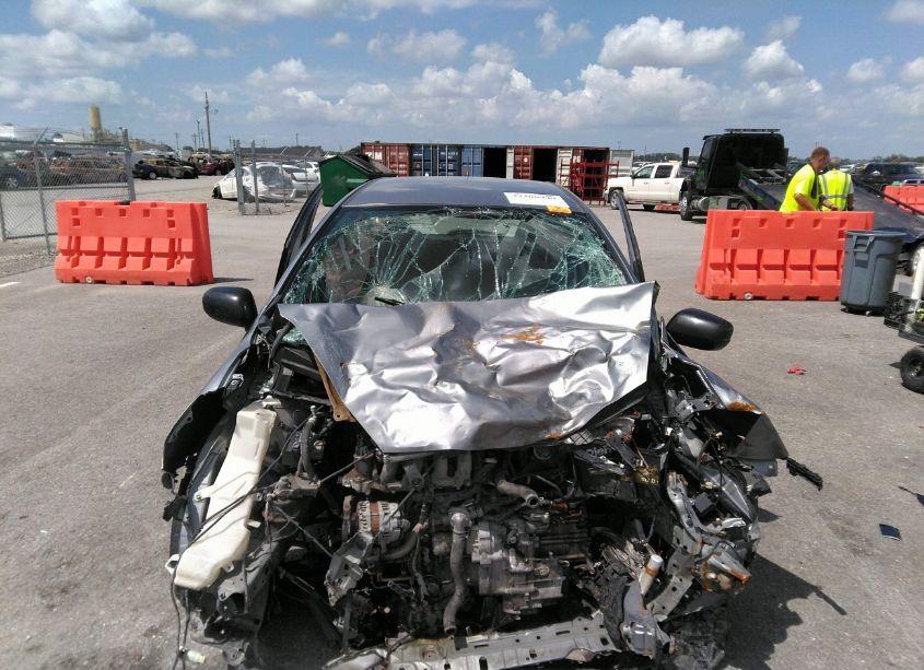 Photo 11 of 2010 Honda Fit (VIN JHMGE8H20AC021465)