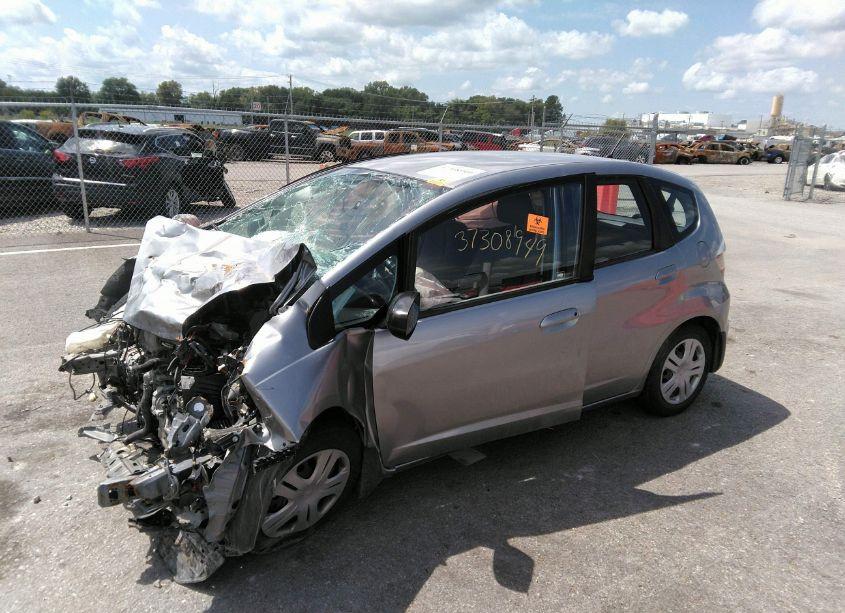 Photo 2 of 2010 Honda Fit (VIN JHMGE8H20AC021465)