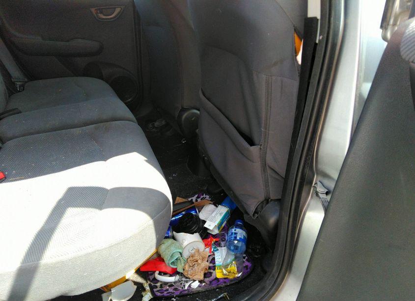 Photo 8 of 2010 Honda Fit (VIN JHMGE8H20AC021465)