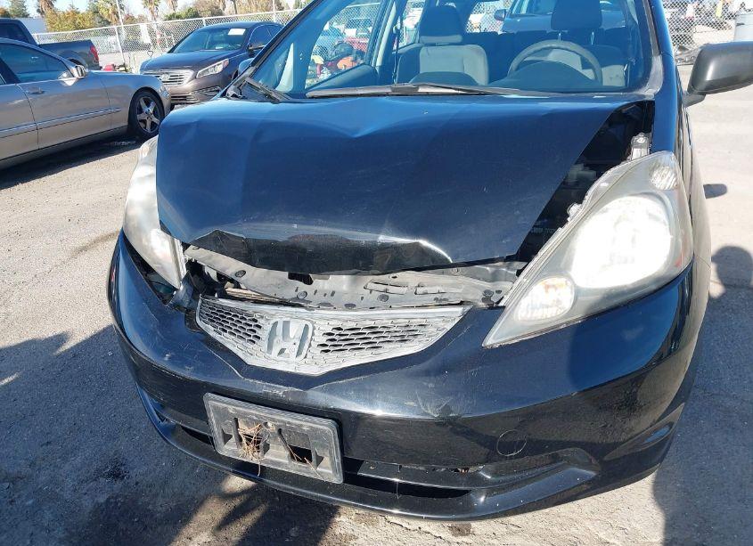 Photo 6 of 2010 Honda Fit (VIN JHMGE8H20AS000136)