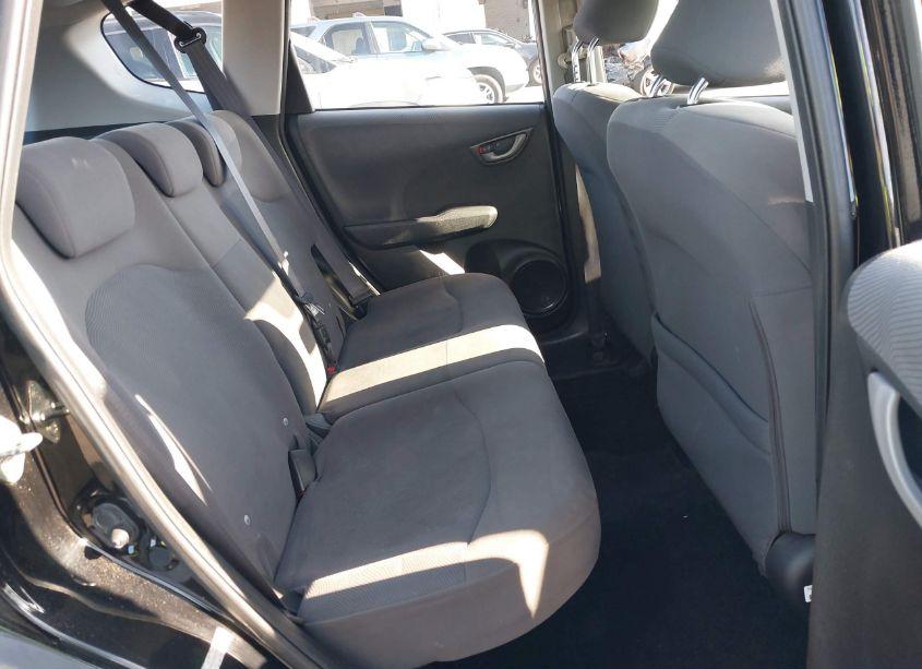 Photo 8 of 2010 Honda Fit (VIN JHMGE8H20AS000136)